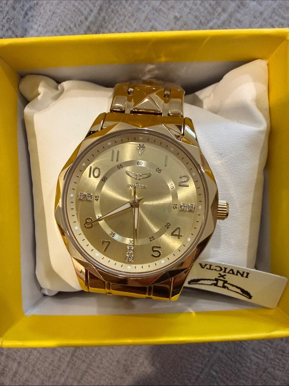 Invicta Mens Gold 41 mm watch New With Tag